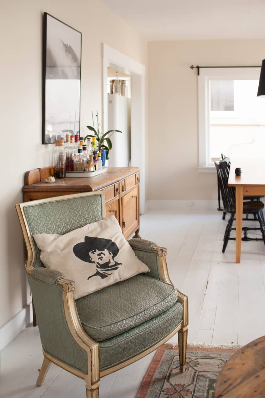 House Tour A ScandinavianInspired Oakland Rental Apartment Therapy